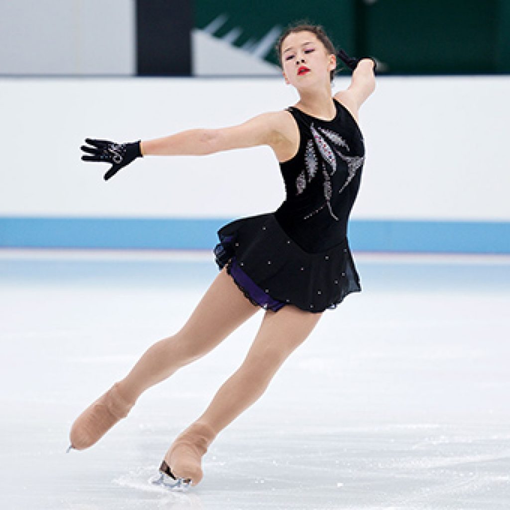 figure-skating-become-a-graceful-ice-athlete-at-cockburn-ice-arena